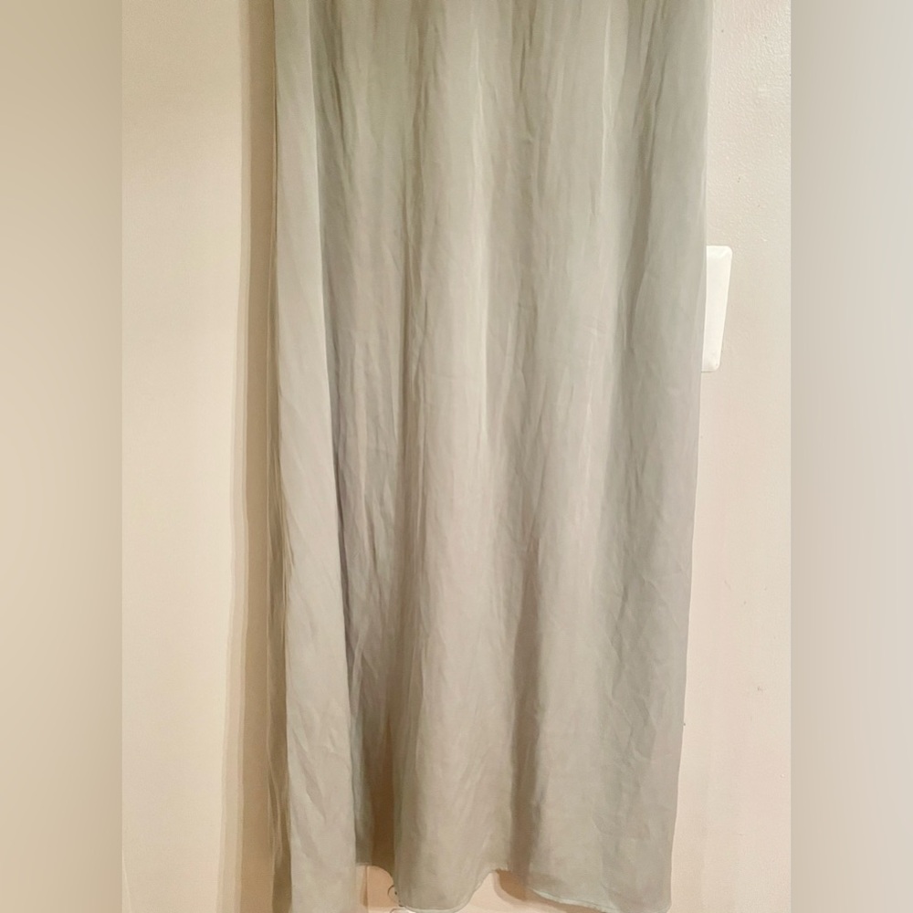 Veiled Collection Sage Eva Essential Sleeveless Maxi Dress Size Medium - Picture 4 of 12